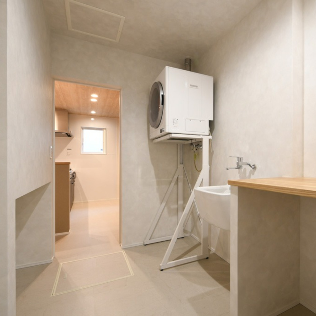 【ZEH施工事例2：家事ラク動線の平屋】