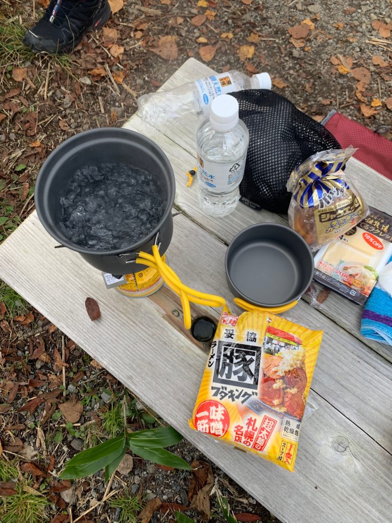 一番簡単なインスタントラーメン